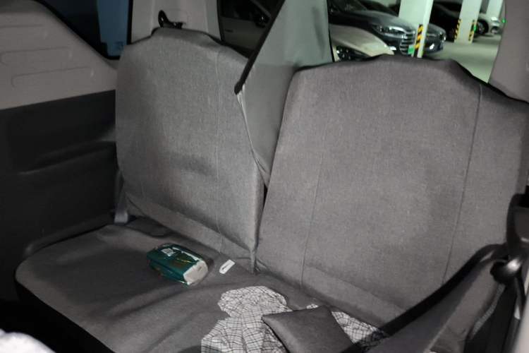 Used Geely Galaxy Panda 2023 Panda Mini 200km Endurance Bear Left Rear Seat