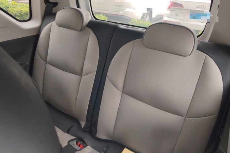 Used Geely Galaxy Panda 2023 Panda Mini 200km Endurance Bear Left Rear Seat