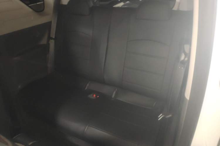 Used Geely Galaxy Panda 2023 Panda Mini 200km Endurance Bear Left Rear Seat