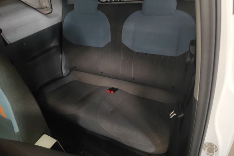 Used Geely Galaxy Panda 2023 Panda Mini 200km Endurance Bear Left Rear Seat