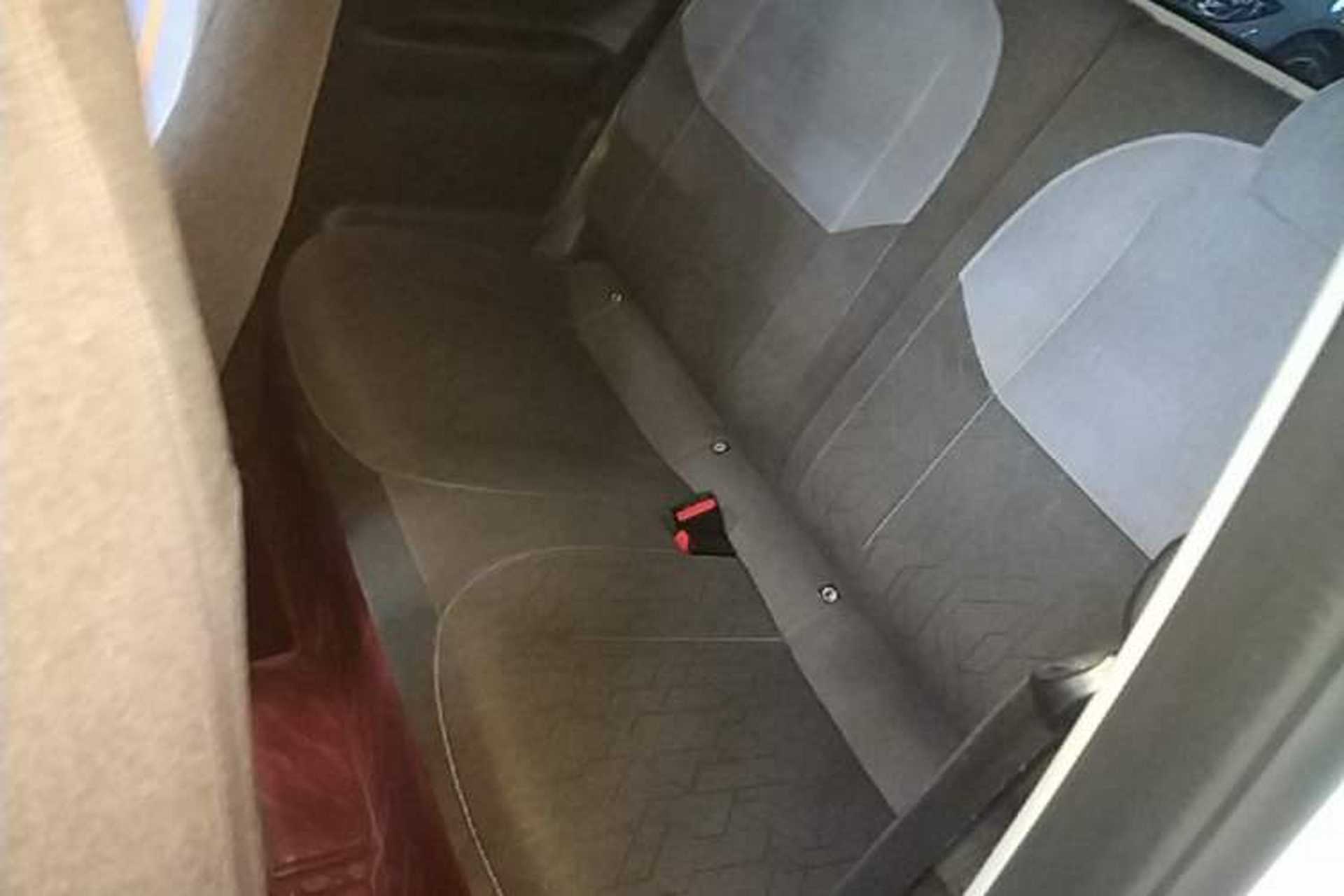 Used Geely Galaxy Panda 2023 Panda Mini 200km Endurance Bear Left Rear Seat