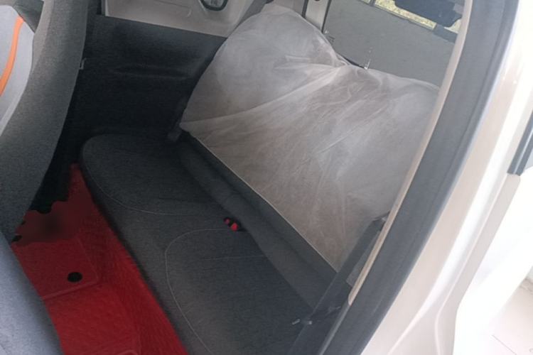 Used Geely Galaxy Panda 2023 Panda Mini 200km Endurance Bear Left Rear Seat