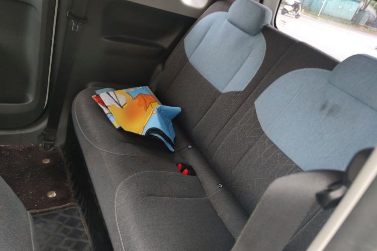 Used Geely Galaxy Panda 2023 Panda Mini 200km Endurance Bear Left Rear Seat