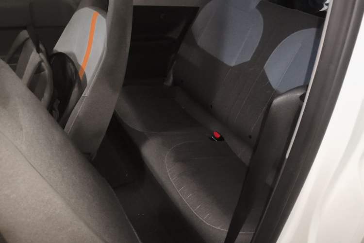 Used Geely Galaxy Panda 2023 Panda Mini 200km Endurance Bear Left Rear Seat