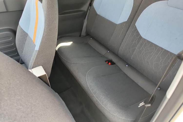 Used Geely Galaxy Panda 2023 Panda Mini 200km Endurance Bear Left Rear Seat