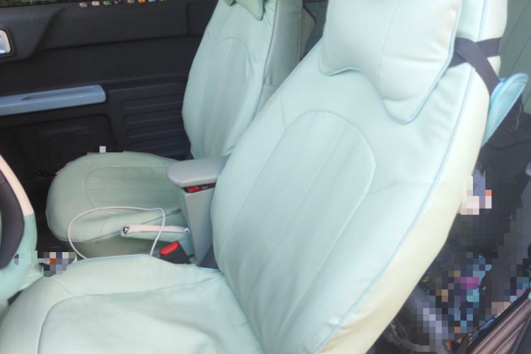 Used Geely Galaxy Panda 2023 Panda Mini 200km Endurance Bear Left Rear Seat