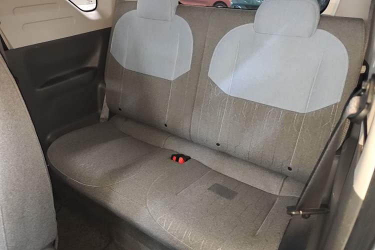 Used Geely Galaxy Panda 2023 Panda Mini 200km Endurance Bear Left Rear Seat