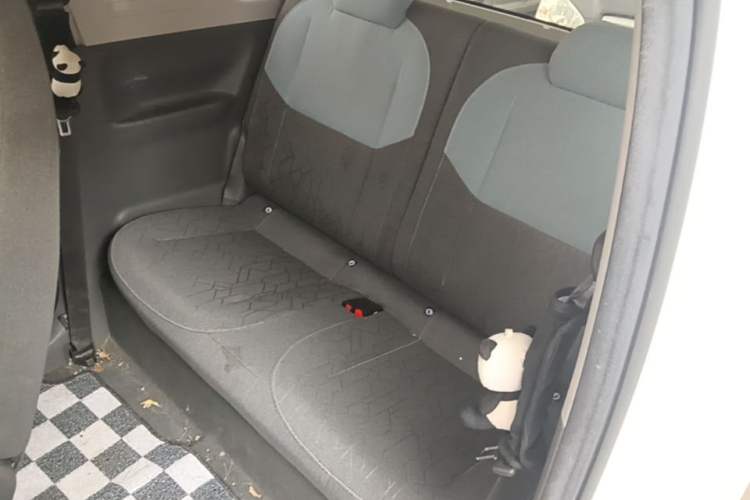 Used Geely Galaxy Panda 2023 Panda Mini 200km Endurance Bear Left Rear Seat