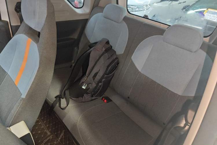 Used Geely Galaxy Panda 2023 Panda Mini 200km Dynamic Bear Left Rear Seat
