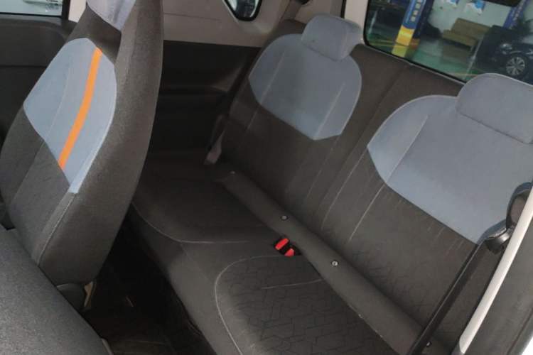 Used Geely Galaxy Panda 2023 Panda Mini 200km Endurance Bear Left Rear Seat