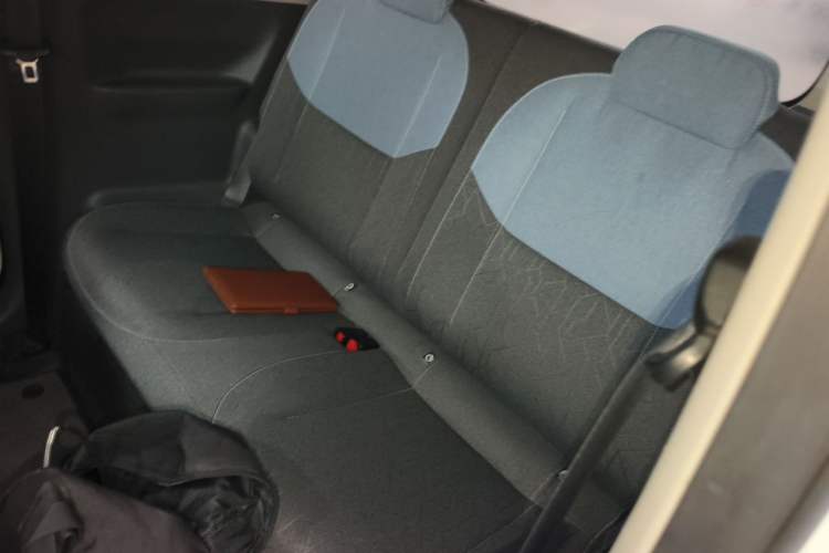 Used Geely Galaxy Panda 2023 Panda Mini 200km Endurance Bear Left Rear Seat