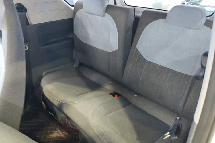 Used Geely Galaxy Panda 2023 Panda Mini 200km Endurance Bear Left Rear Seat