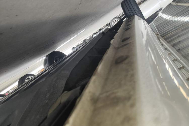 Used Geely Galaxy Panda 2023 Panda Mini 200km Dynamic Bear Left Side Sill