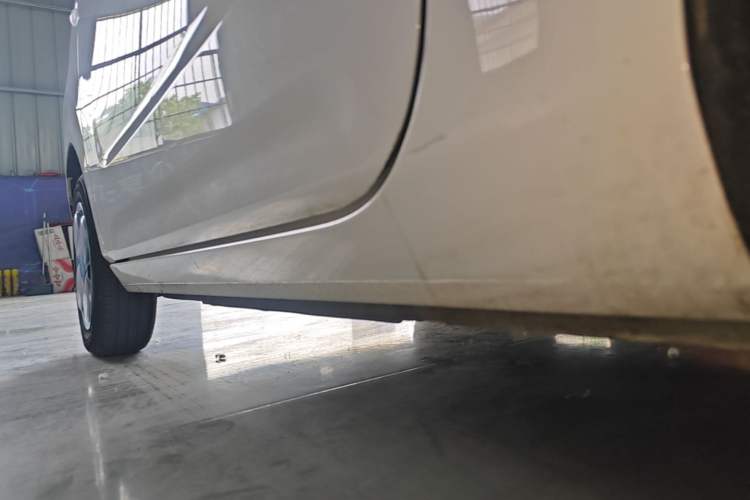 Used Geely Galaxy Panda 2023 Panda Mini 200km Endurance Bear Left Side Sill