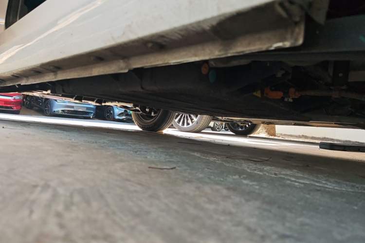 Used Geely Galaxy Panda 2023 Panda Mini 200km Endurance Bear Left Side Sill
