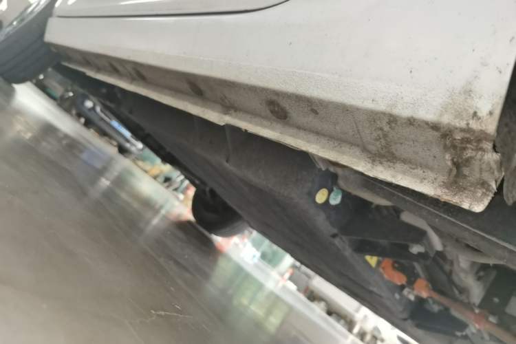 Used Geely Galaxy Panda 2023 Panda Mini New Year Edition Treasure Bear Left Side Sill
