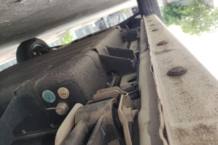 Used Geely Galaxy Panda 2023 Panda Mini 200km Endurance Bear Left Side Sill