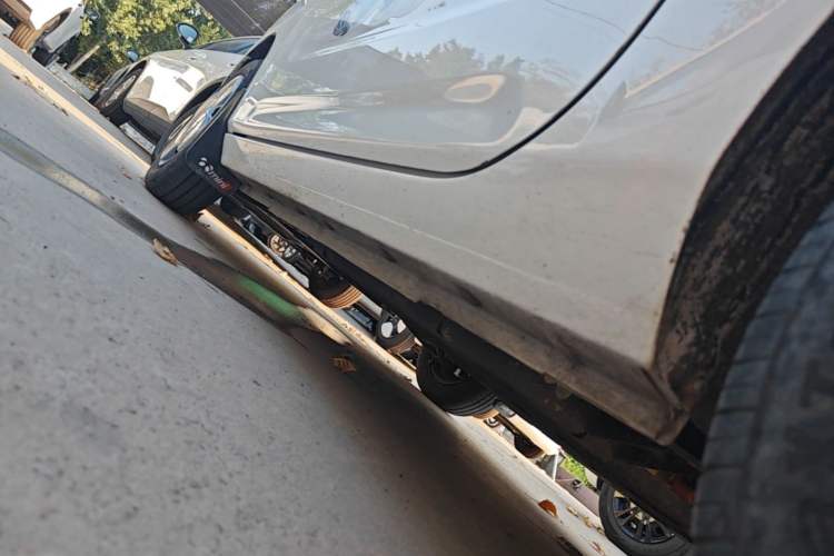 Used Geely Galaxy Panda 2023 Panda Mini 200km Endurance Bear Left Side Sill
