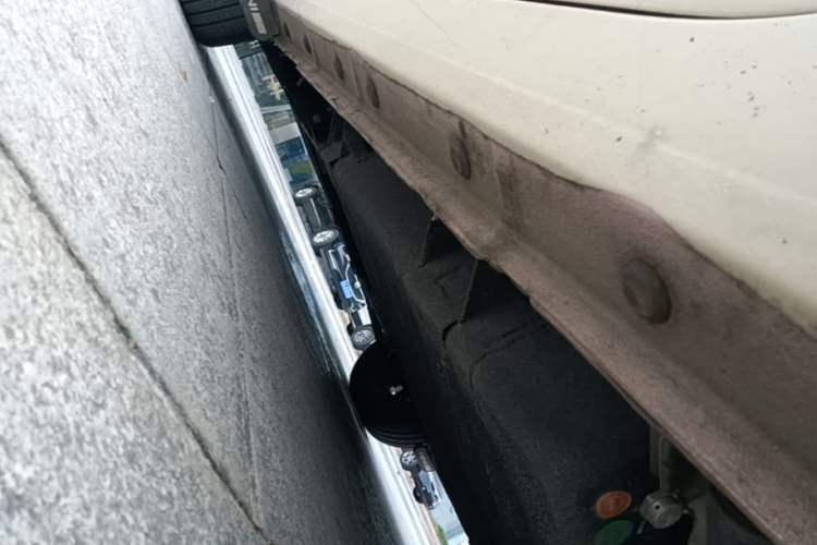 Used Geely Galaxy Panda 2023 Panda Mini 200km Endurance Bear Left Side Sill