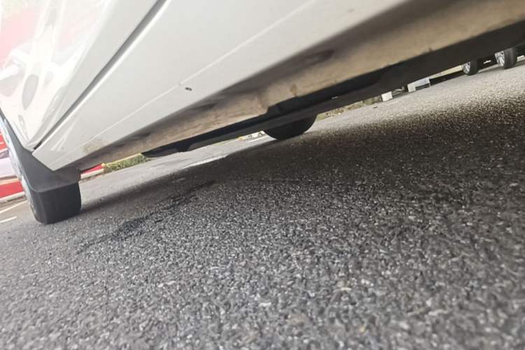 Used Geely Galaxy Panda 2023 Panda Mini 200km Endurance Bear Left Side Sill