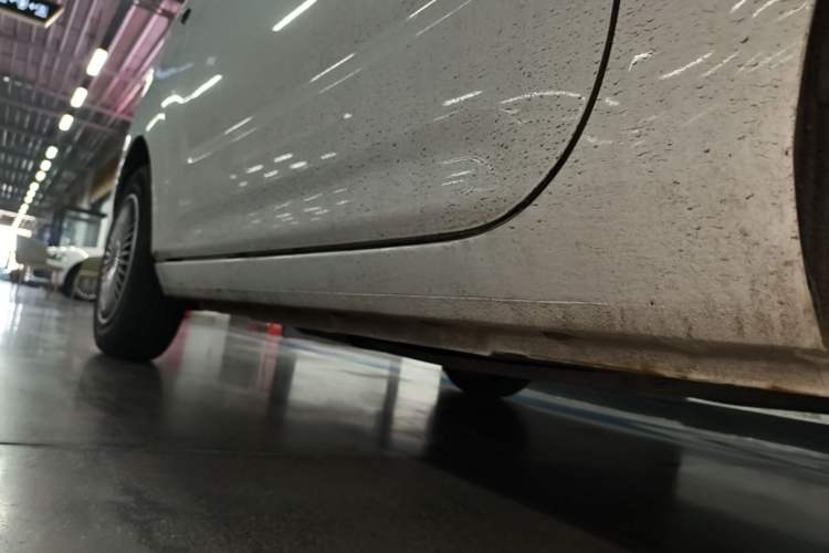 Used Geely Galaxy Panda 2023 Panda Mini 200km Endurance Bear Left Side Sill