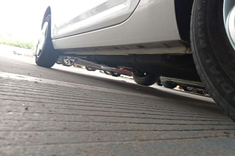 Used Geely Galaxy Panda 2023 Panda Mini 200km Endurance Bear Left Side Sill