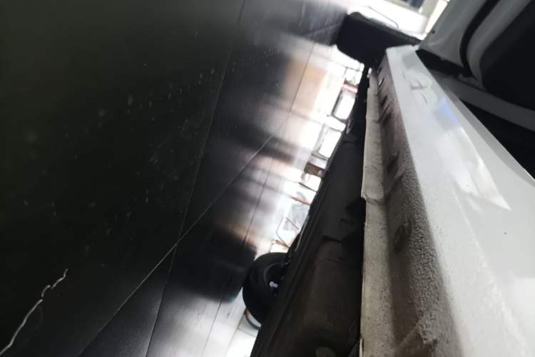 Used Geely Galaxy Panda 2023 Panda Mini 200km Endurance Bear Left Side Sill