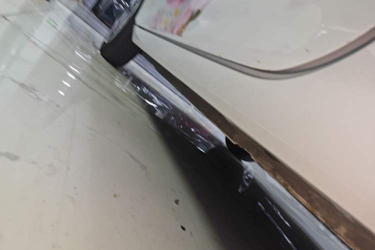 Used Geely Galaxy Panda 2023 Panda Mini 200km Dynamic Bear Left Side Sill