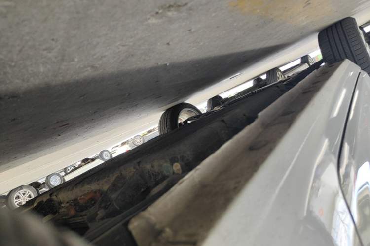 Used Geely Galaxy Panda 2023 Panda Mini 200km Endurance Bear Left Side Sill