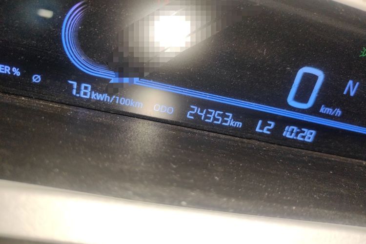 Used Geely Galaxy Panda 2023 Panda Mini 200km Endurance Bear Odometer Close Up