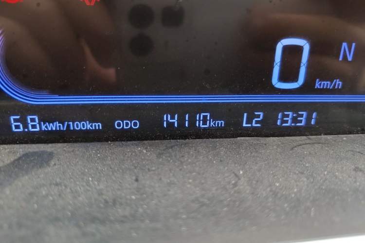 Used Geely Galaxy Panda 2023 Panda Mini 120km Cute Bear Odometer Close Up