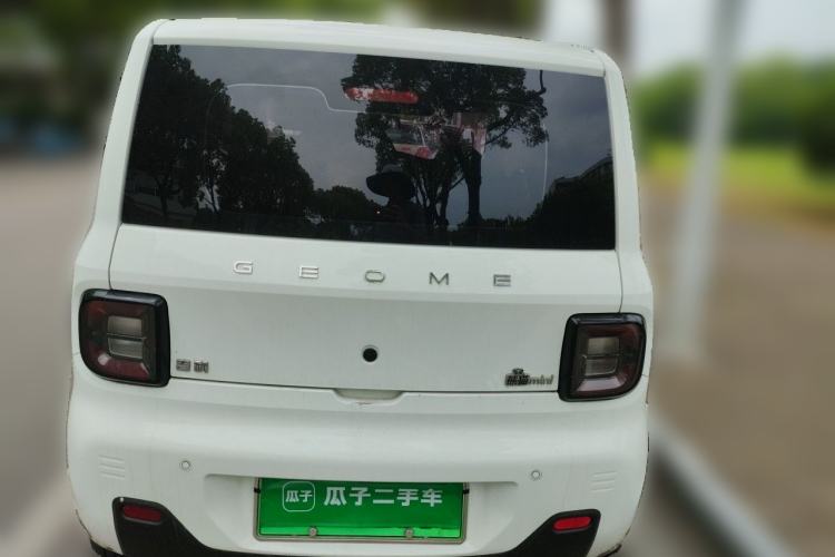 Used Geely Galaxy Panda 2023 Panda Mini 200km Endurance Bear Rear