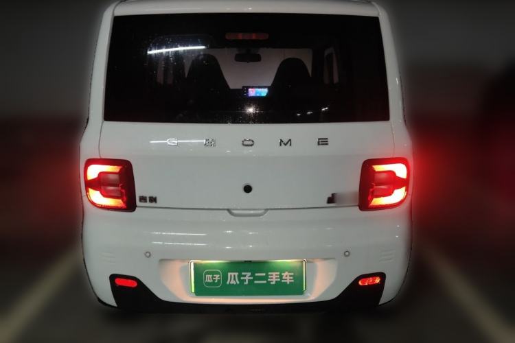 Used Geely Galaxy Panda 2023 Panda Mini 200km Endurance Bear Rear