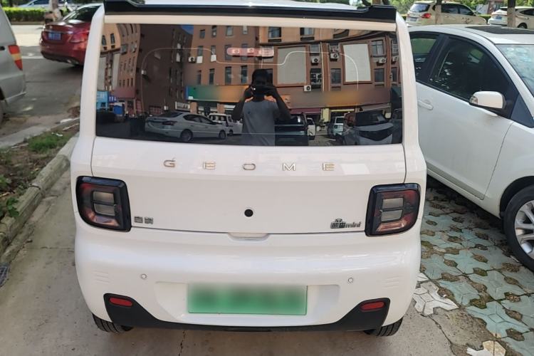 Used Geely Galaxy Panda 2023 Panda Mini 200km Endurance Bear Rear