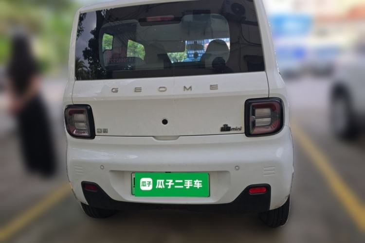 Used Geely Galaxy Panda 2023 Panda Mini 200km Endurance Bear Rear