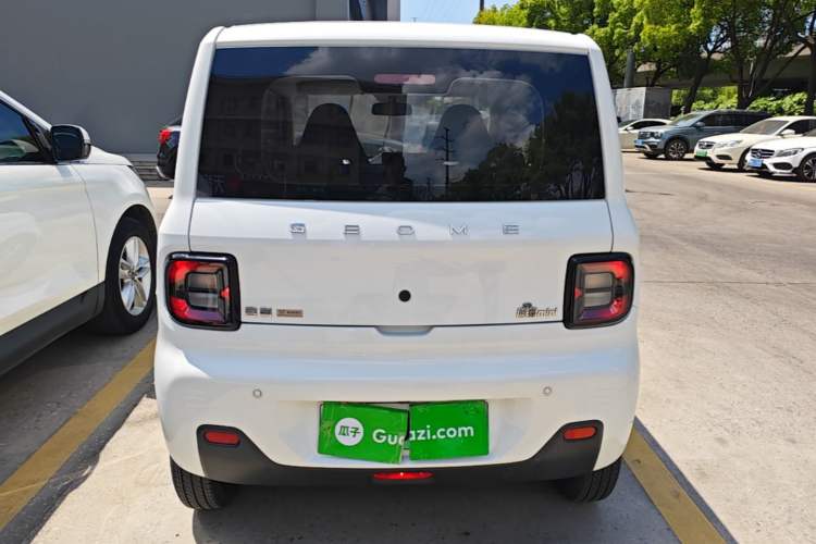Used Geely Galaxy Panda 2023 Panda Mini 200km Endurance Bear Rear