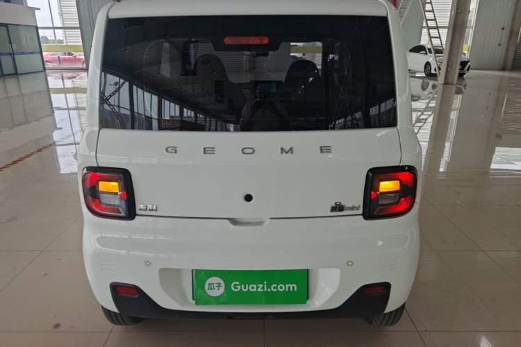 Used Geely Galaxy Panda 2023 Panda Mini 120km Super Cute Bear Rear