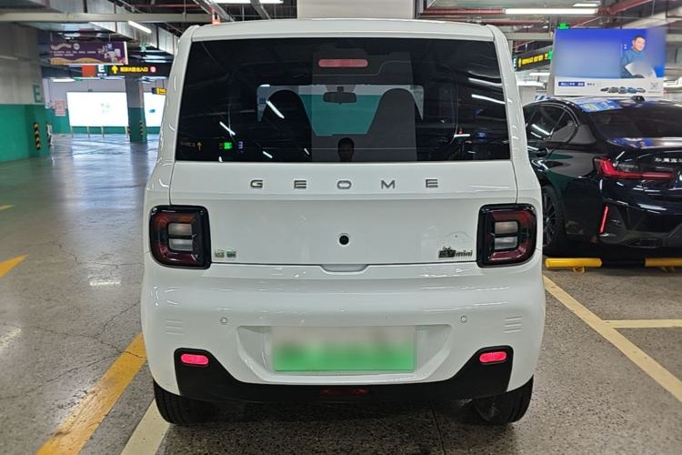 Used Geely Galaxy Panda 2023 Panda Mini 200km Endurance Bear Rear