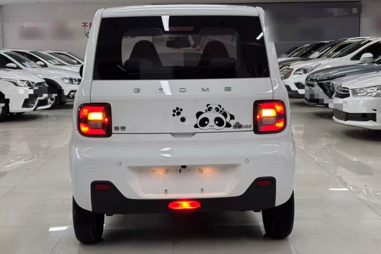 Used Geely Galaxy Panda 2023 Panda Mini 200km Endurance Bear Rear
