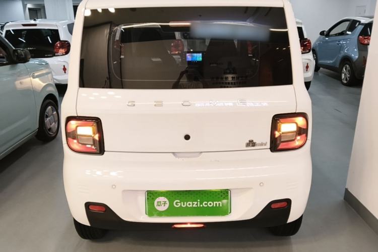 Used Geely Galaxy Panda 2023 Panda Mini 200km Endurance Bear Rear