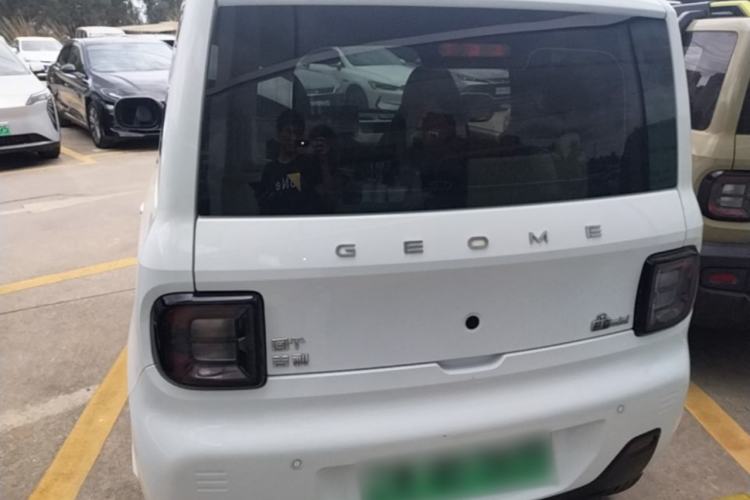 Used Geely Galaxy Panda 2023 Panda Mini 200km Endurance Bear Rear