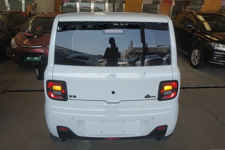 Used Geely Galaxy Panda 2023 Panda Mini 200km Endurance Bear Rear