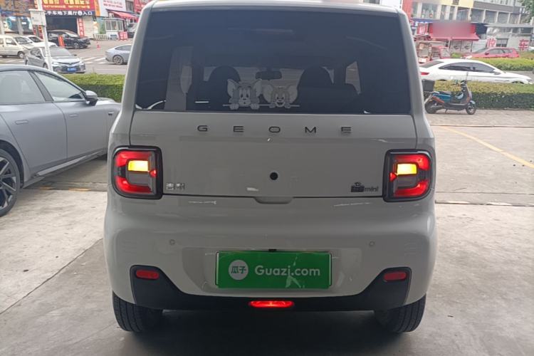 Used Geely Galaxy Panda 2023 Panda Mini 200km Endurance Bear Rear
