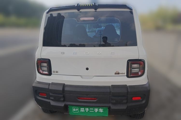 Used Geely Galaxy Panda 2023 Panda Mini 200km Endurance Bear Rear