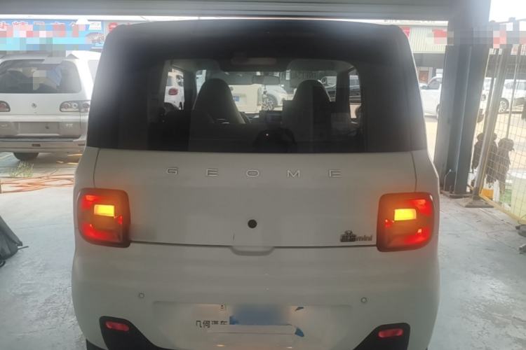 Used Geely Galaxy Panda 2023 Panda Mini 200km Dynamic Bear Rear