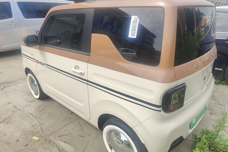 Used Geely Galaxy Panda 2023 Panda Mini 200km Endurance Bear Rear Left 45 Deg