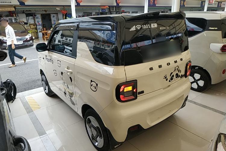 Used Geely Galaxy Panda 2023 Panda Mini 200km Dynamic Bear Rear Left 45 Deg