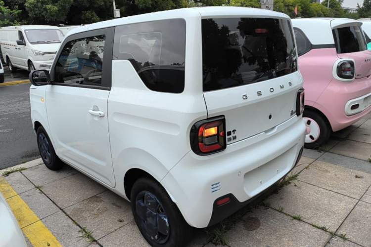Used Geely Galaxy Panda 2023 Panda Mini 200km Endurance Bear Rear Left 45 Deg