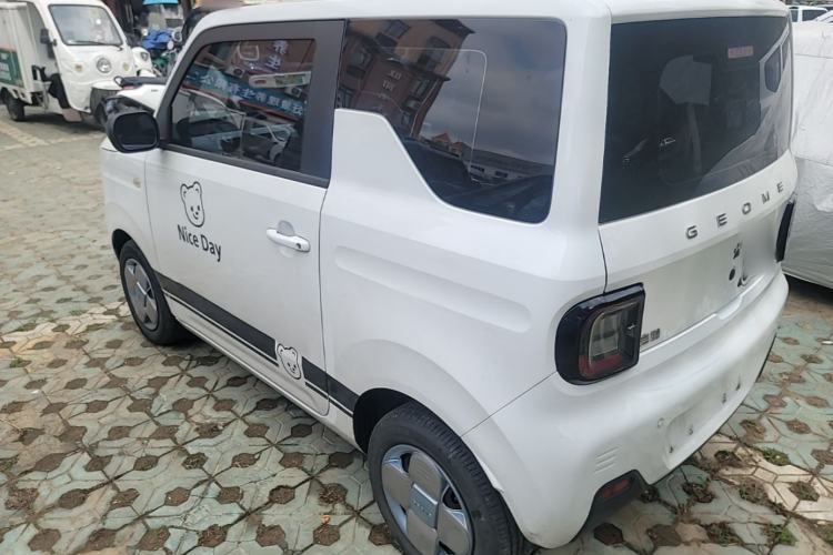 Used Geely Galaxy Panda 2023 Panda Mini 200km Endurance Bear Rear Left 45 Deg