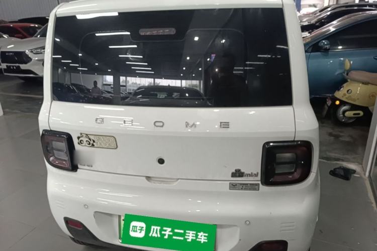 Used Geely Galaxy Panda 2023 Panda Mini 200km Endurance Bear Rear